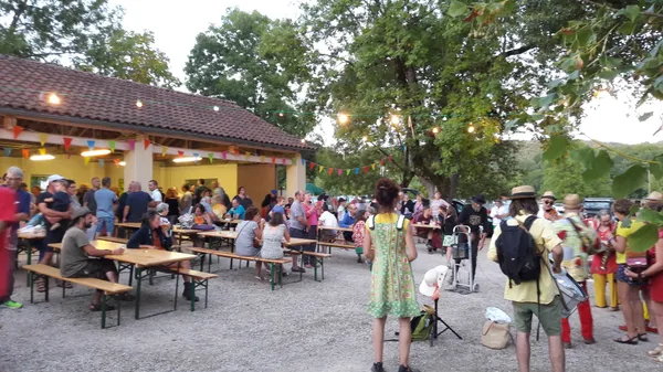 Fête Votive à Corn