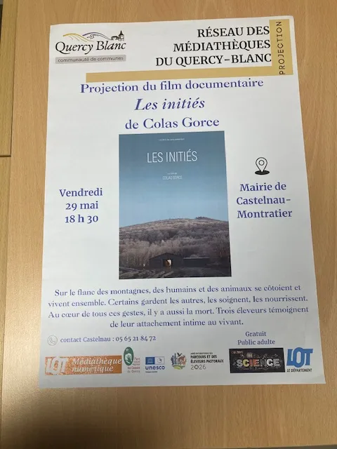 Projection du film documentaire "Les initiés"