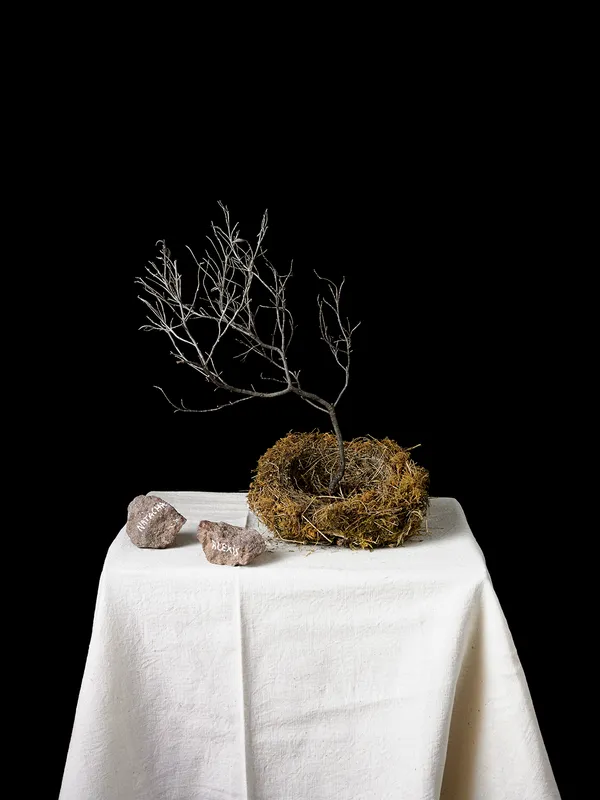 Sous les cendres de l'histoire – Exposition et ouverture de l'atelier de Natacha Nikouline, ça continue !