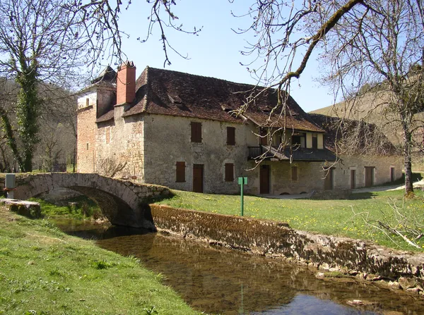 Pays d'Art et d'Histoire : Visite découverte - L’œil de la Doue, entre patrimoine, faune et flore
