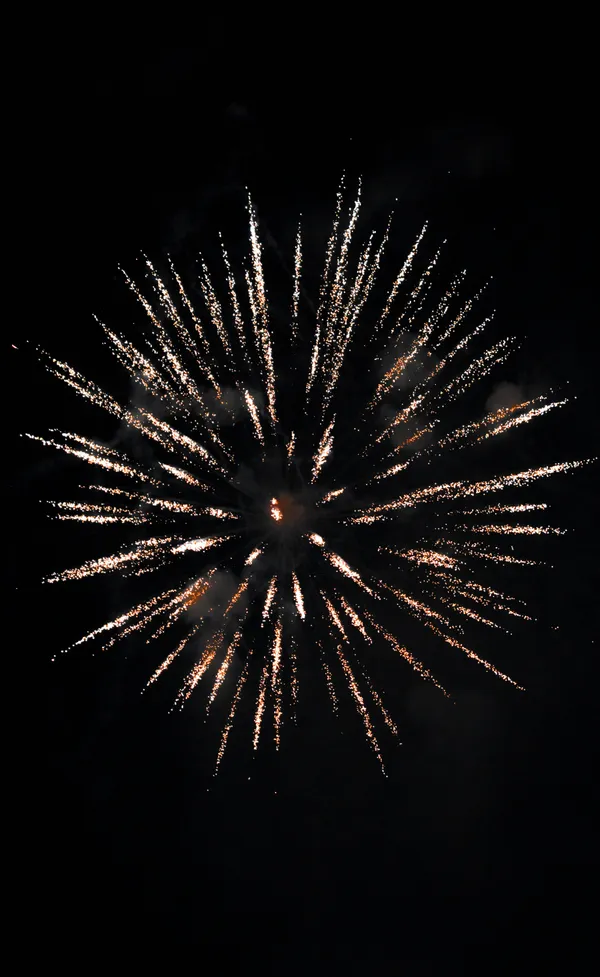 Feu d'artifice à Cornac