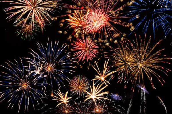 Feux d'Artifice de la Fête Votive de Cornac
