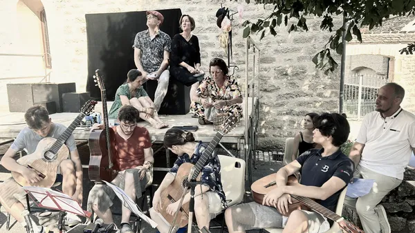 SPECTACLE - " AUTOUR DE LA CANTATRICE CHAUVE"