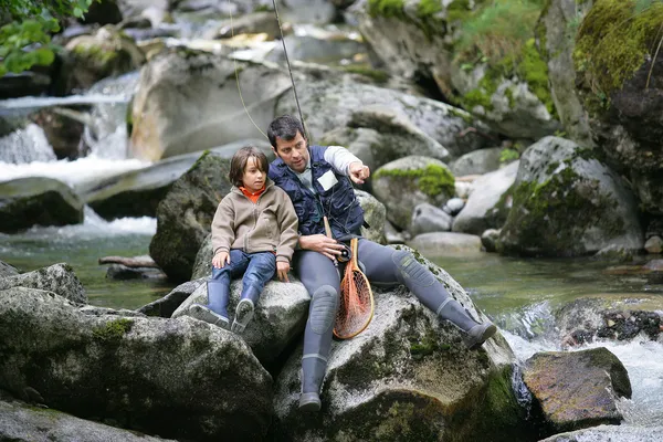 INITIATION À LA PÊCHE DES ÉCREVISSES "AMÉRICAINES"