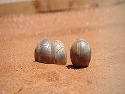 Concours de pétanque