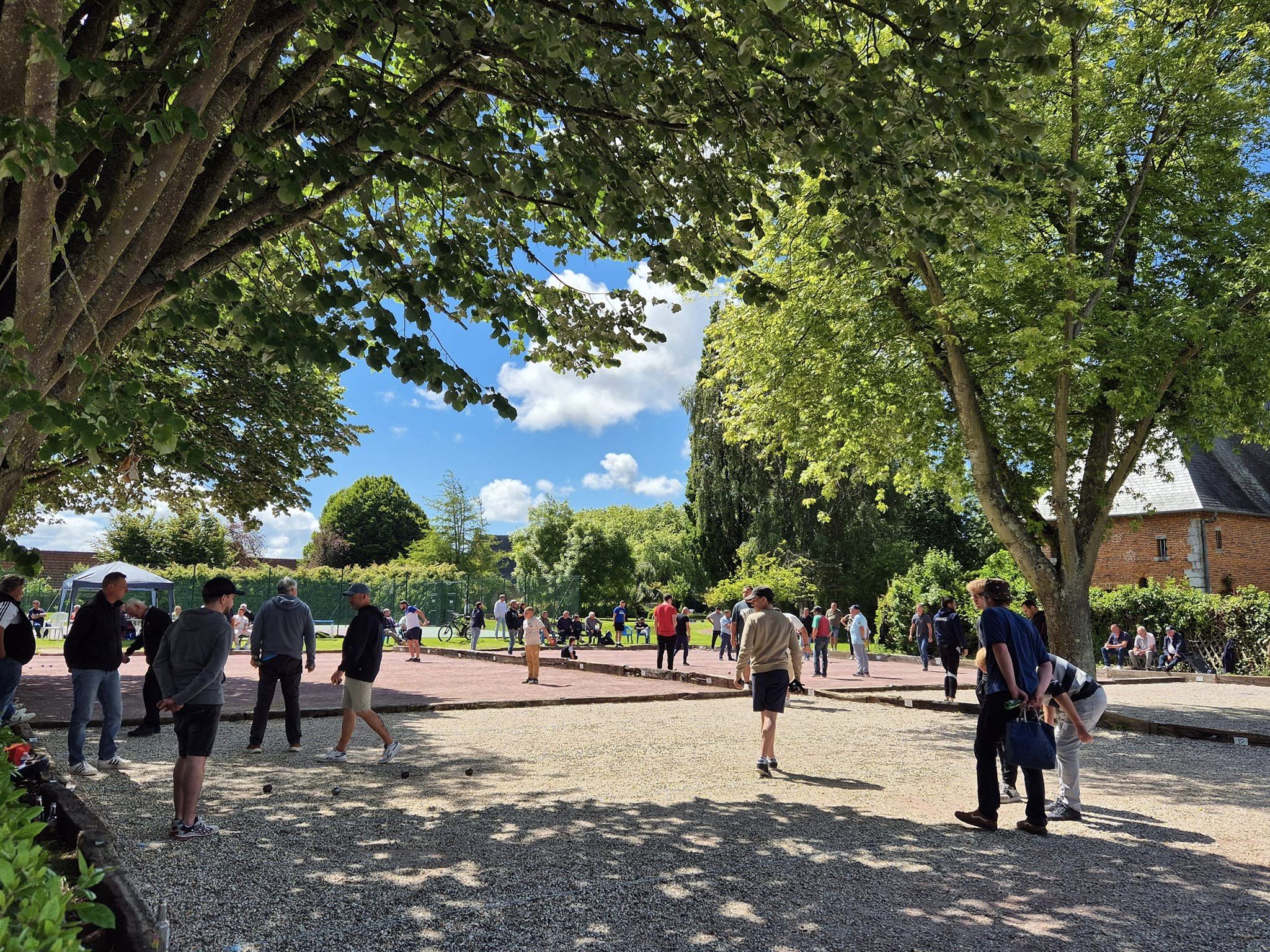 [Concours de pétanque] La Boule Offranvillaise