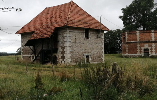 Visite guidée : La ferme d’Herbouville, un clos-masure fortifié