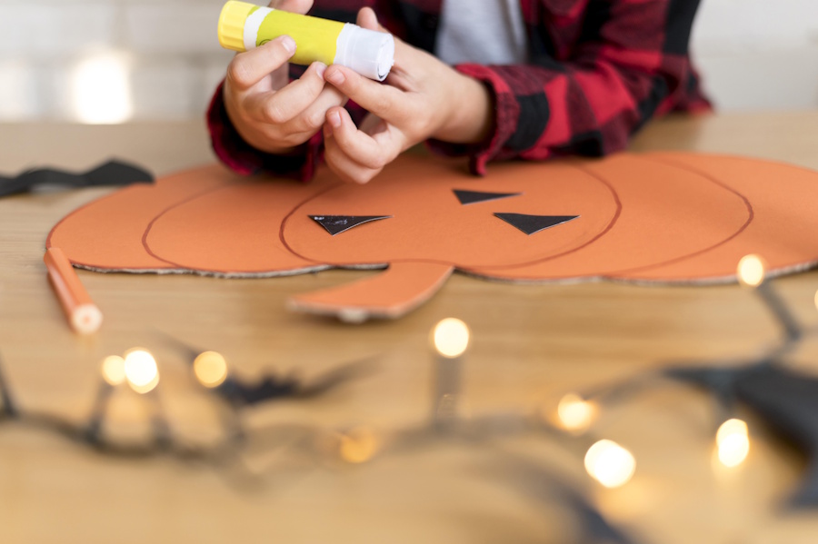 Les Journées Halloween à la médiathèque - Ateliers créatifs