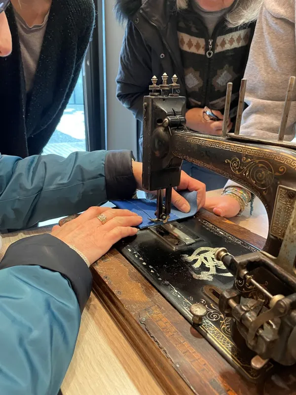 Millenium > Atelier savoir-faire : maroquinerie