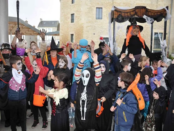 Courseulles fête Halloween