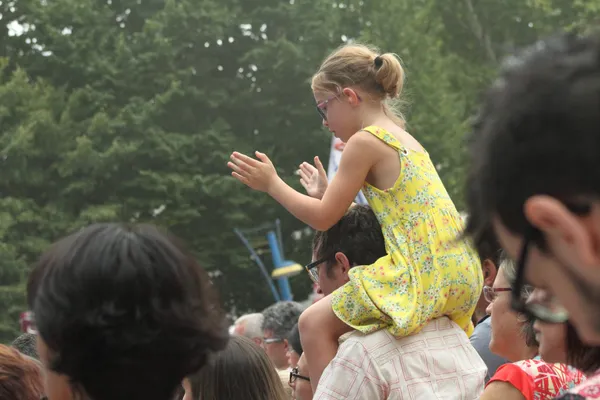 Guinguette années 20 : jazz, swing et... électro