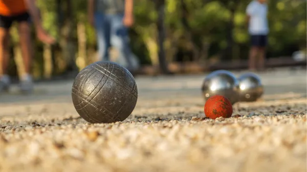 Concours de pétanque