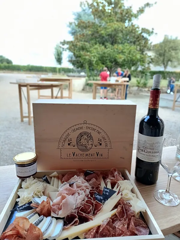 Les Apéros du Château Tour Guillotin