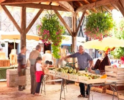 Marché de Pujols