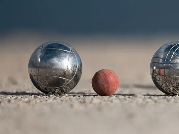 Concours de pétanque