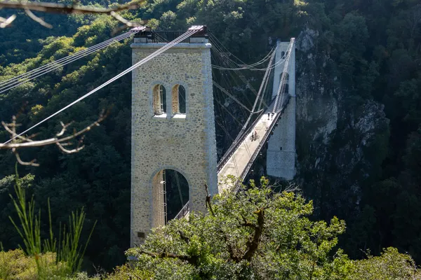 Balade secrète en Corrèze - Balade de Firmin au Viaduc des Rochers Noirs