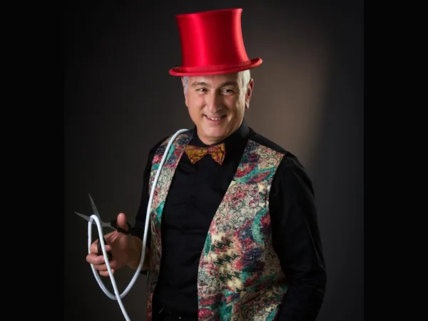 Spectacle - Le magicien Bastian