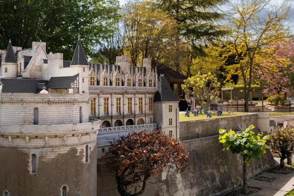 Soirées musicales & estivales du parc des mini châteaux