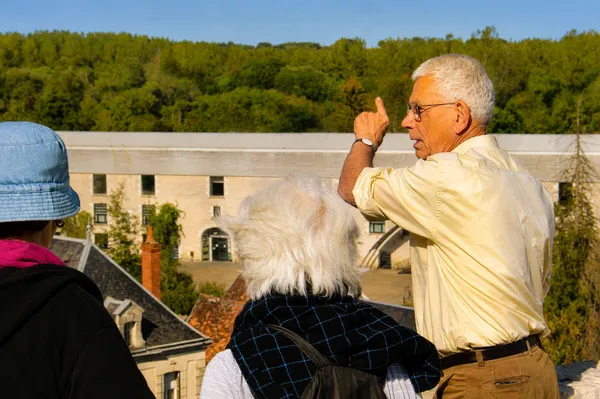 Visite guidée de la terrasse du château de Pierre de la Broce