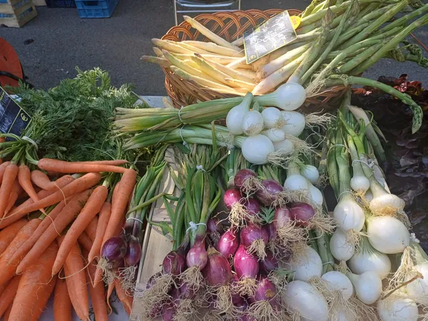 Marché de Pesmes
