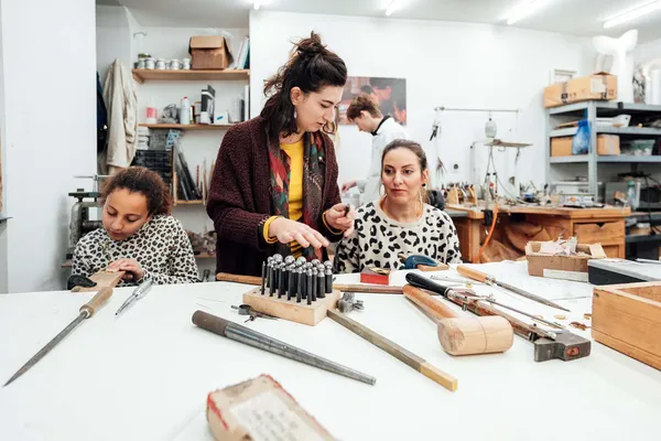 Stage de bijouterie pour enfants et adultes