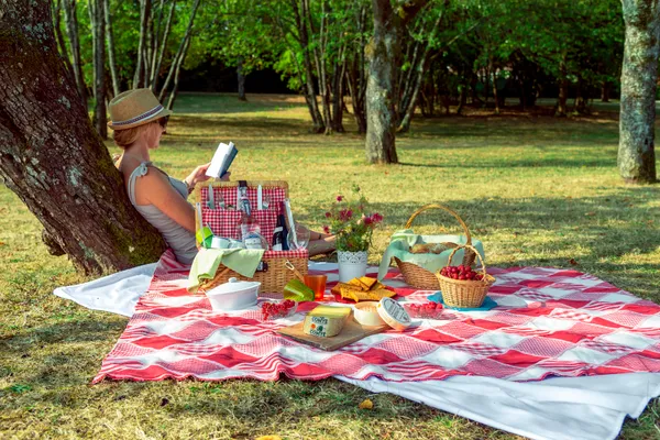 Fantastic Picnic "Cueillir l'instant"