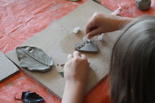 Atelier des Savoir-Faire - Graines d'artisans : Modelage et poterie au tour