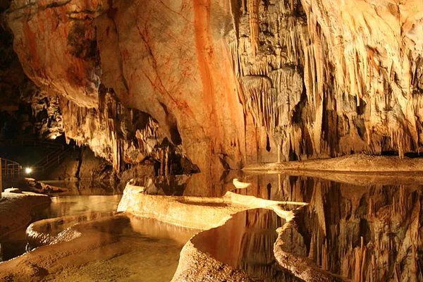 Vélo et exploration | Grottes préhistoriques