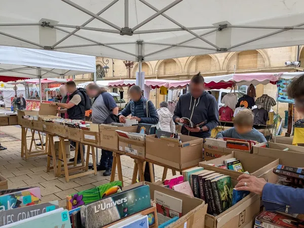 Braderie de la Médiathèque