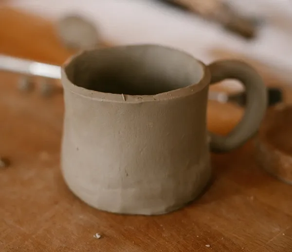 Atelier des savoir-faire - « Capsules créatives » : Poterie - création d'un duo de tasses en grès ou un bougeoir