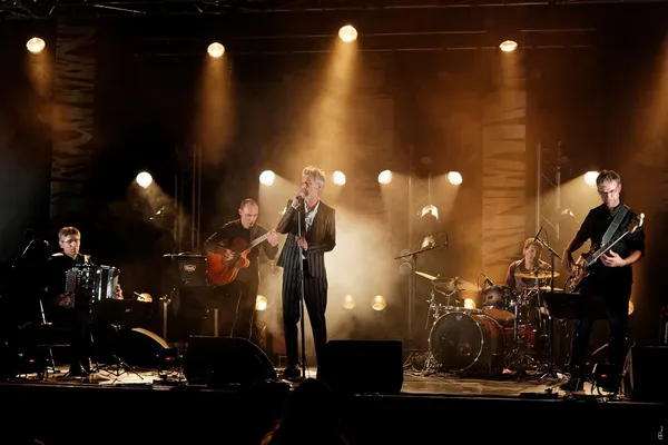 À l'arrière des berlines - Hommage à Bashung