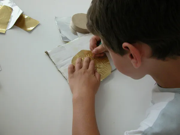 Atelier créatif pour les ados - Gravure et micro-détails d’après Catherine Gillet