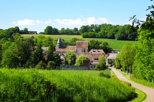 Dicy, un fabuleux Village