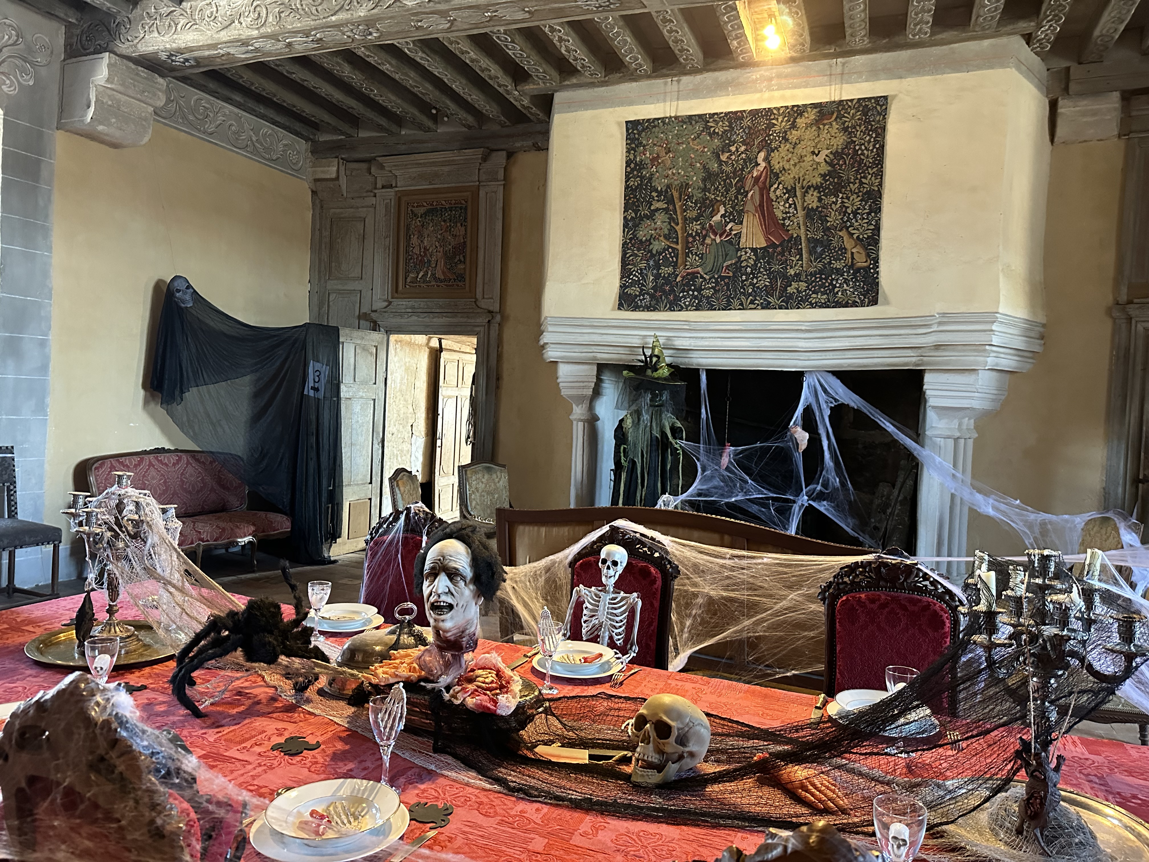 Enquête "Sauve le fantôme ensorcelé" - Chasse au trésor Halloween