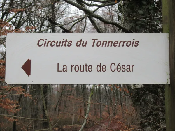 Randonnée toponymique, parcours historié