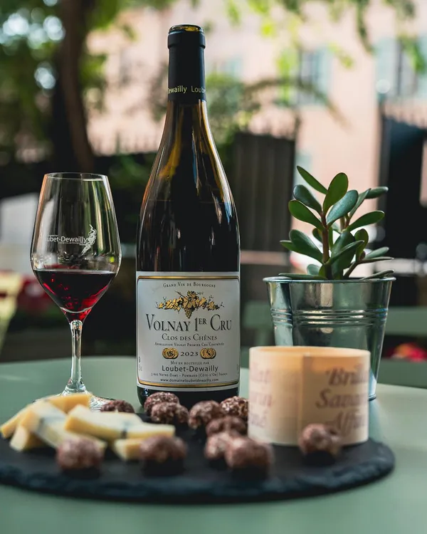 Vignobles en scène au Domaine Loubet Dewailly  : cassons les codes du vin et du fromage