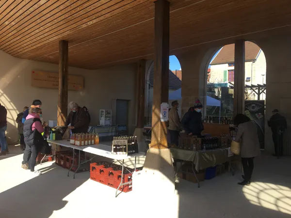 Marché des producteurs et artisans locaux