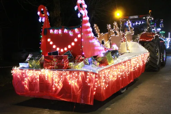 Noël enchanté défilé de tracteurs lumineux (89560 Ouanne)