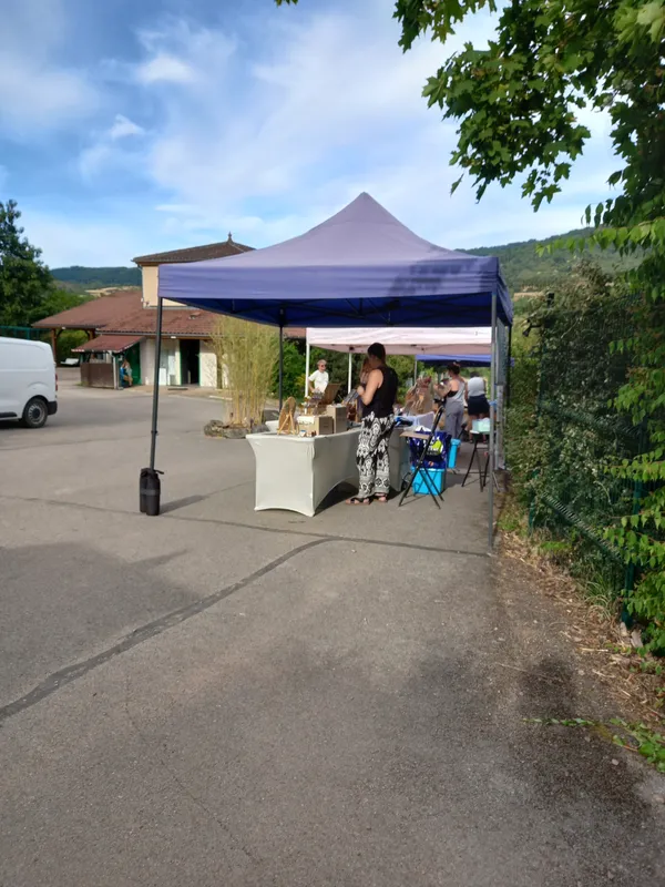 Marché du Lac