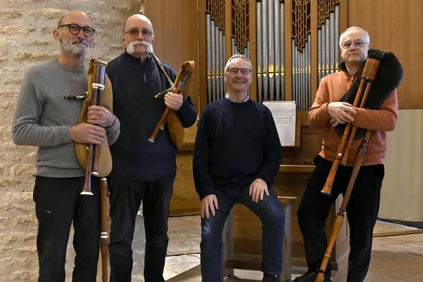 Noëls en été, Cornemuses et orgue.