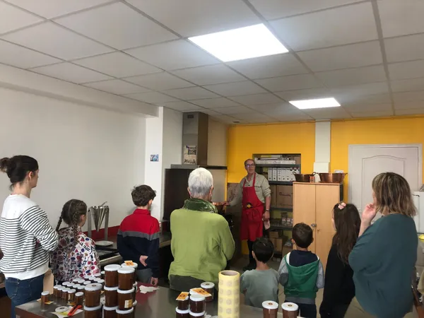Ateliers de fabrication de caramel avec La Folie des Papilles
