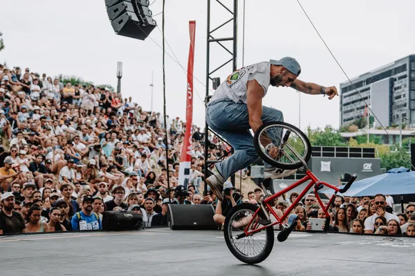 Conférence & show BMX - Addiction aux écrans vs mobilité -