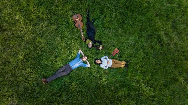 Tournée musicale itinérante au rythme du cheval