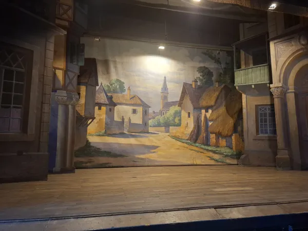 Visites du théâtre municipal de Louhans