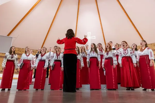Choeur Moravski, les voix de l’Ukraine, entre ferveur, espoir et résistance