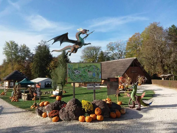 Halloween au Dino-Zoo - Dragon et créature d’Halloween