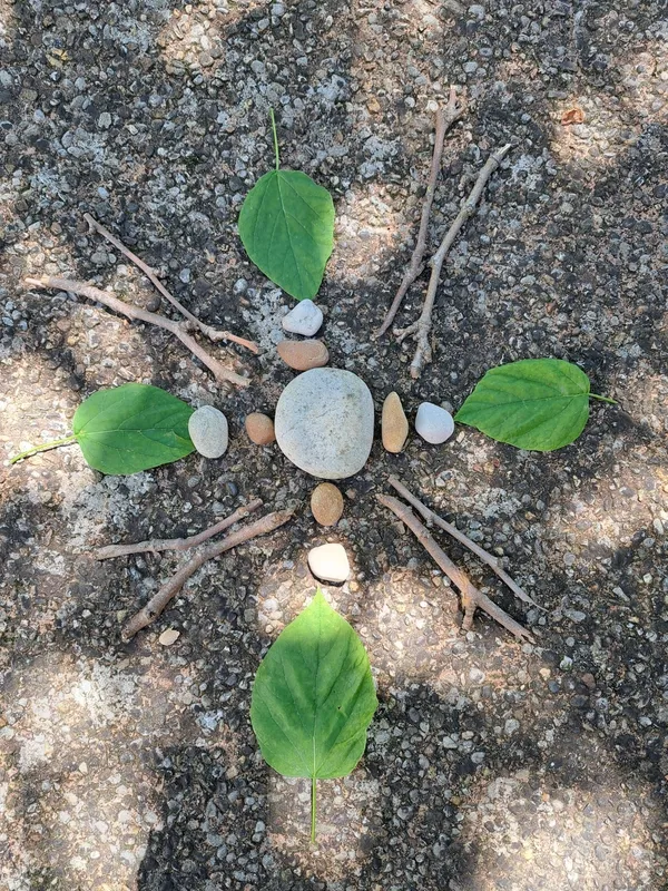 Un moment éphémère : land-art enfants