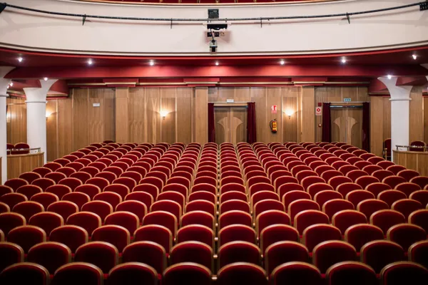 Théâtre "En voiture Simone"