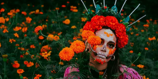 Todos latinos