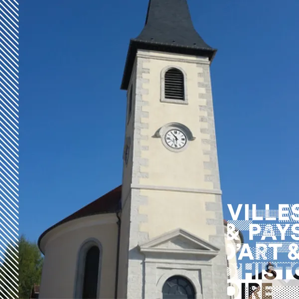 L'église et le temple de Voujeaucourt